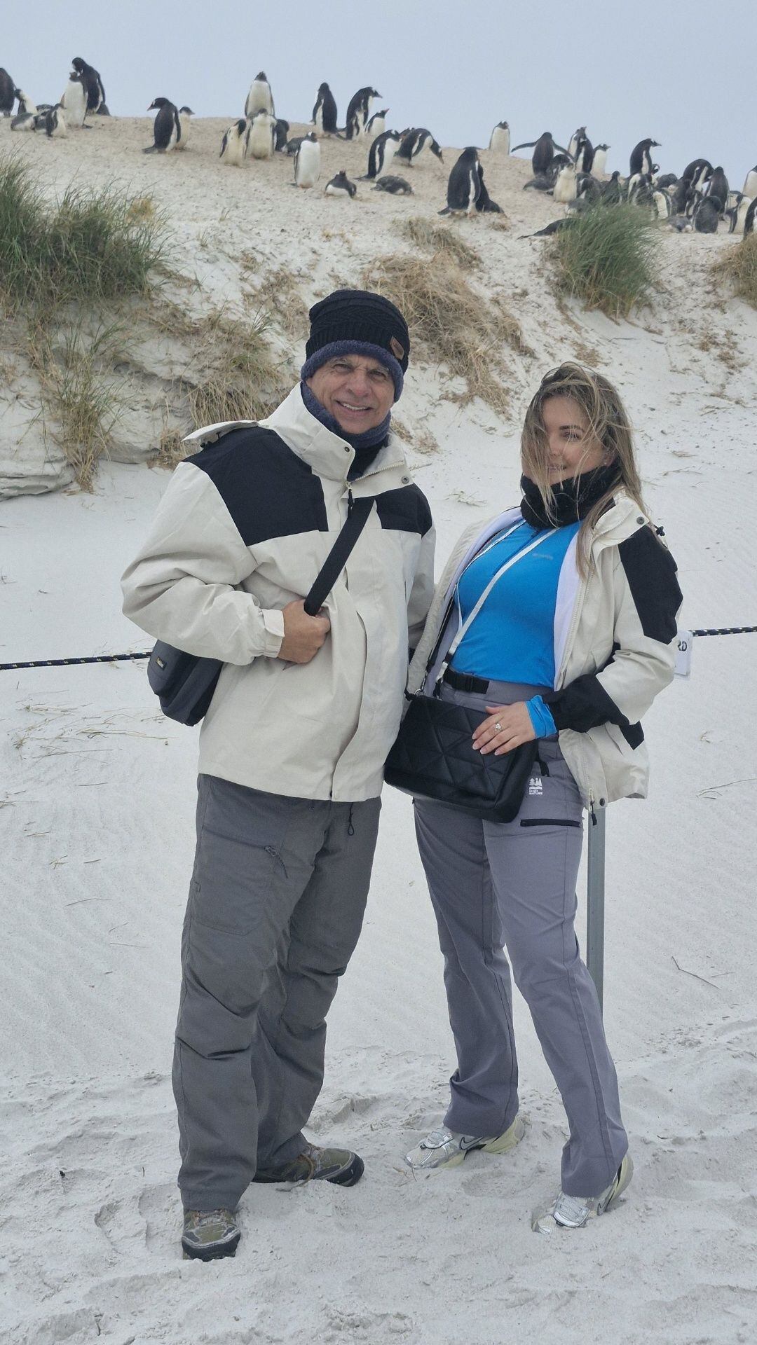 Giovanni Calderón y su novia Alejandra Ramírez