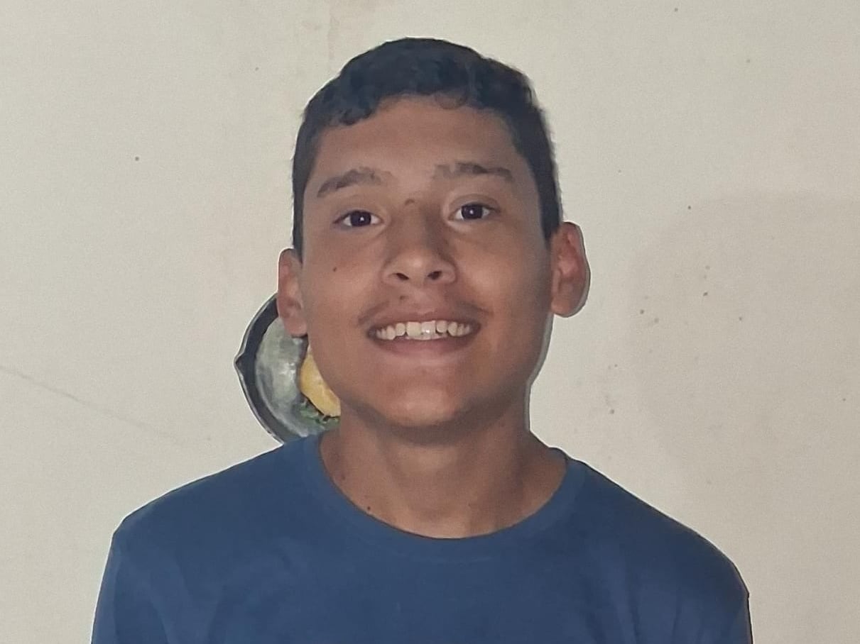 Isaac Jesús Alvarado Campos, de 20 años, salió de su casa en Granadilla norte, Curridabat, para hacer un mandado y desde entonces su paradero es incierto. Foto: Wendy Campos para La Teja