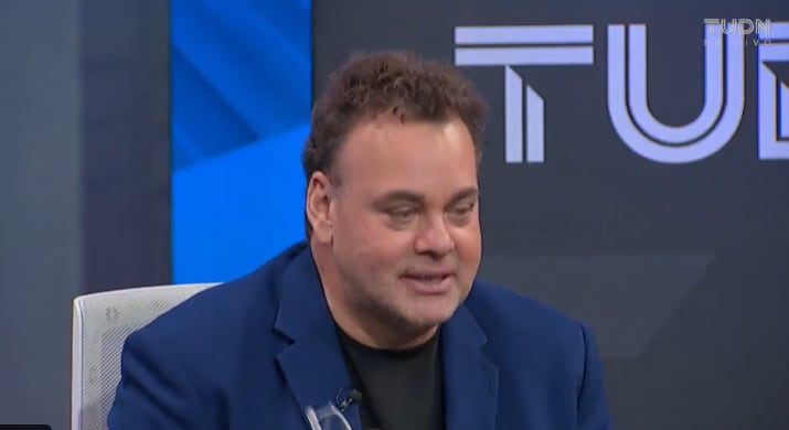 David Faitelson volvió a protestar en contra de la FIFA y a defender a Liga Deportiva Alajuelense.