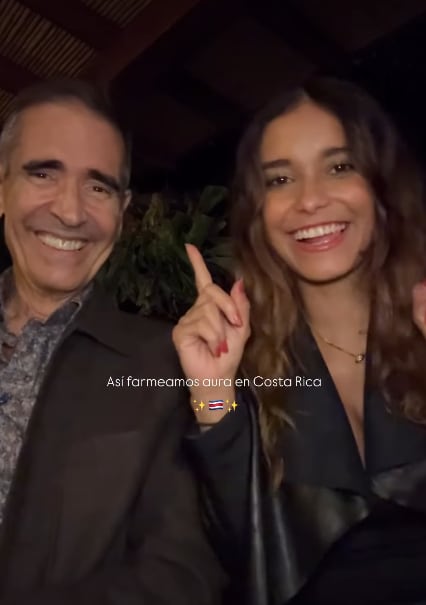 Ignacio Santos salió muy sonriente en el video de la tiktoker Eli León.