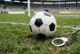 Exjugador de Alajuelense se entrega para cumplir condena por caso relacionado con una menor