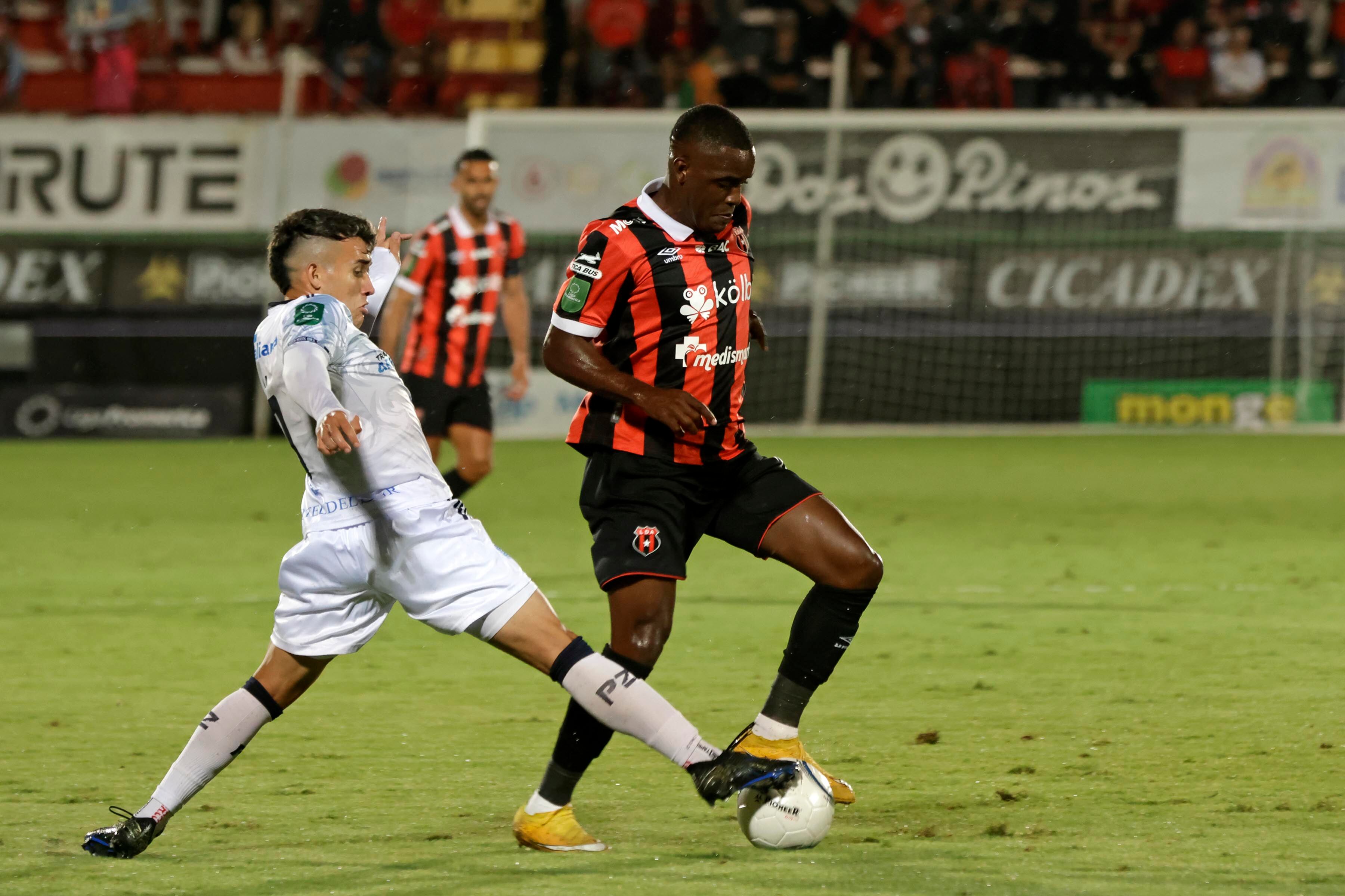 Liga Deportiva Alajuelense (LDA) y Municipal Pérez Zeledón.