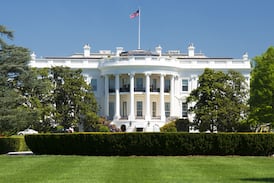 La Casa Blanca desata críticas tras llamar “alienígenas” a inmigrantes irregulares