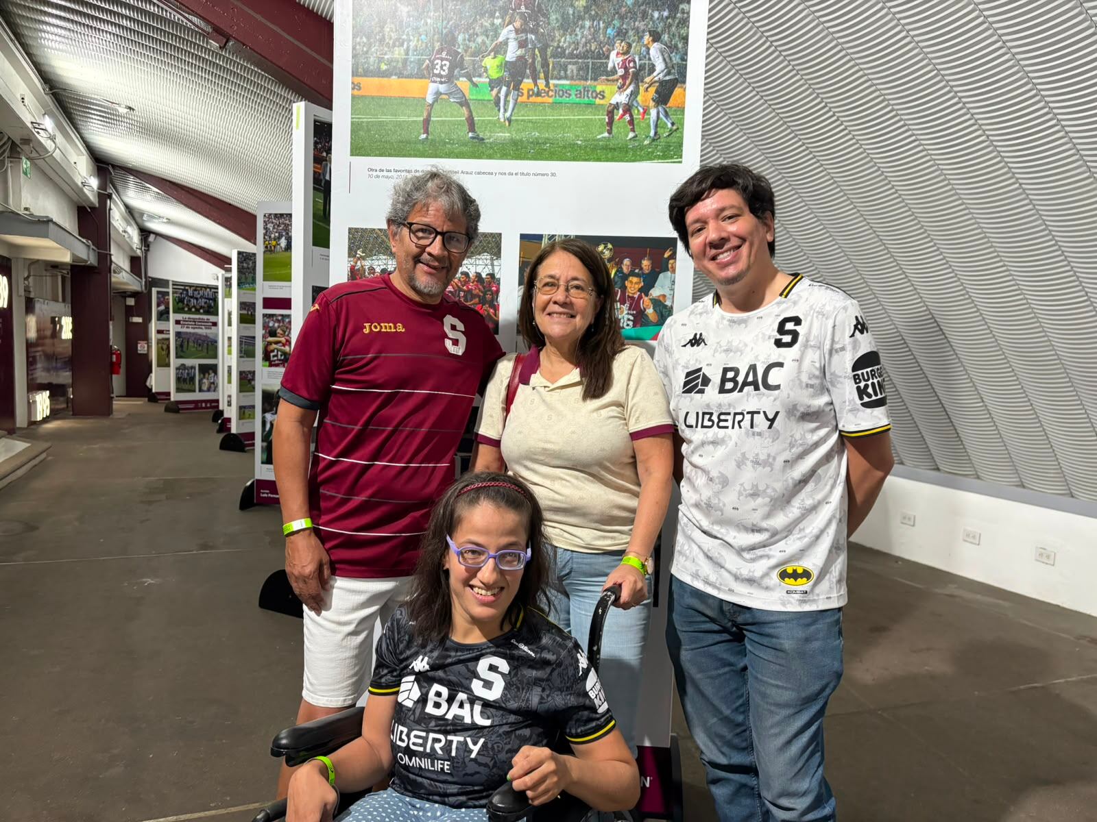 La familia Mora Leandro