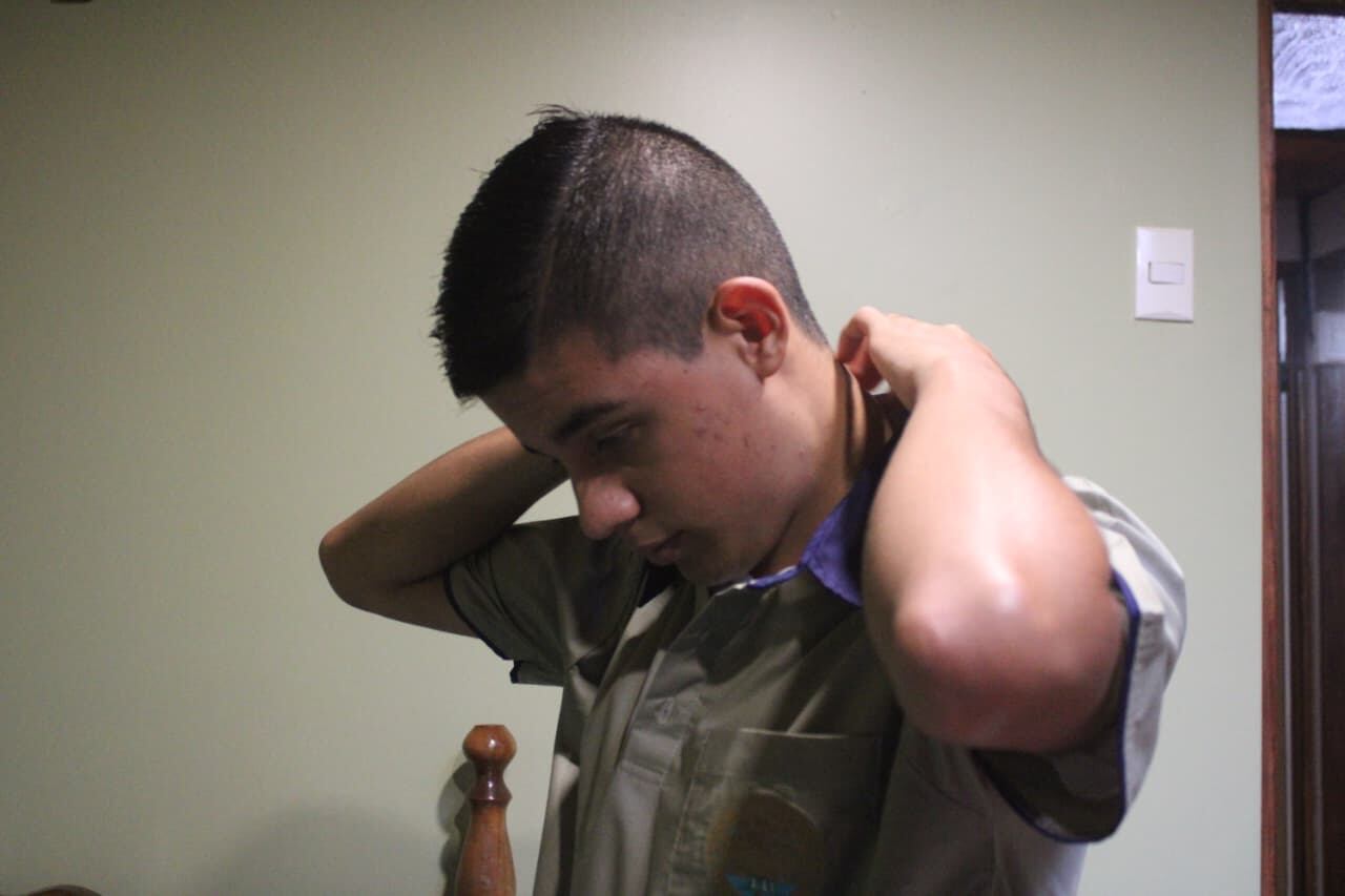 Bryan José Garita Sánchez, del Colegio Seráfico San Francisco de Cartago, dio el discurso estudiantil en los actos patrios del 14 de setiembre en Cartago