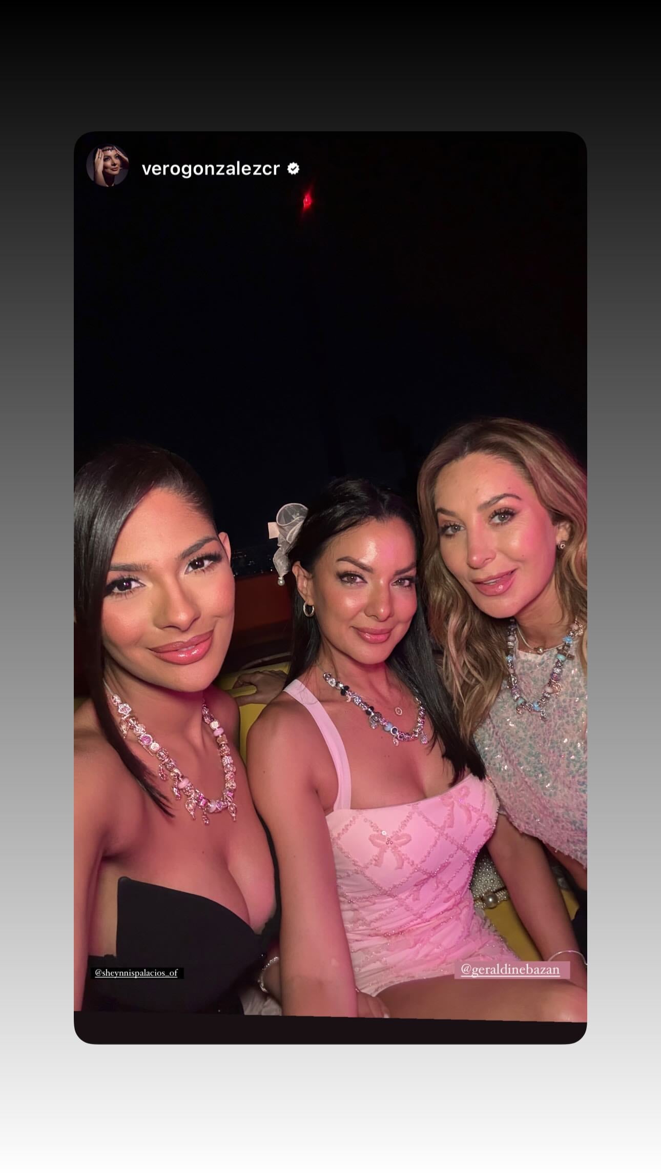 Verónica González junto a Sheynnis Palacios en Tailandia en evento de Pandora.