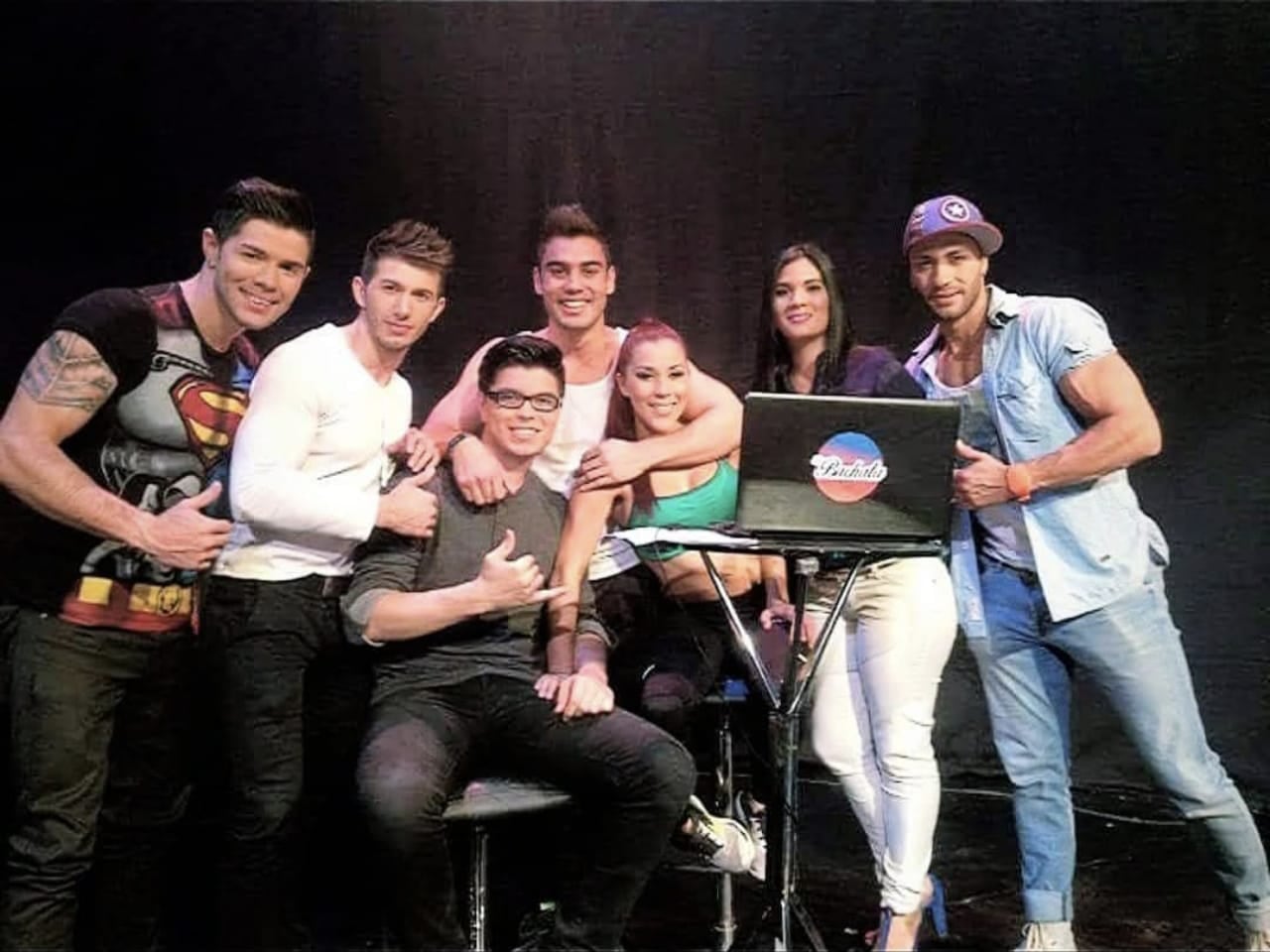 Alejandro Víquez, exparticipante de Combate, busca abrirse camino como cantante.