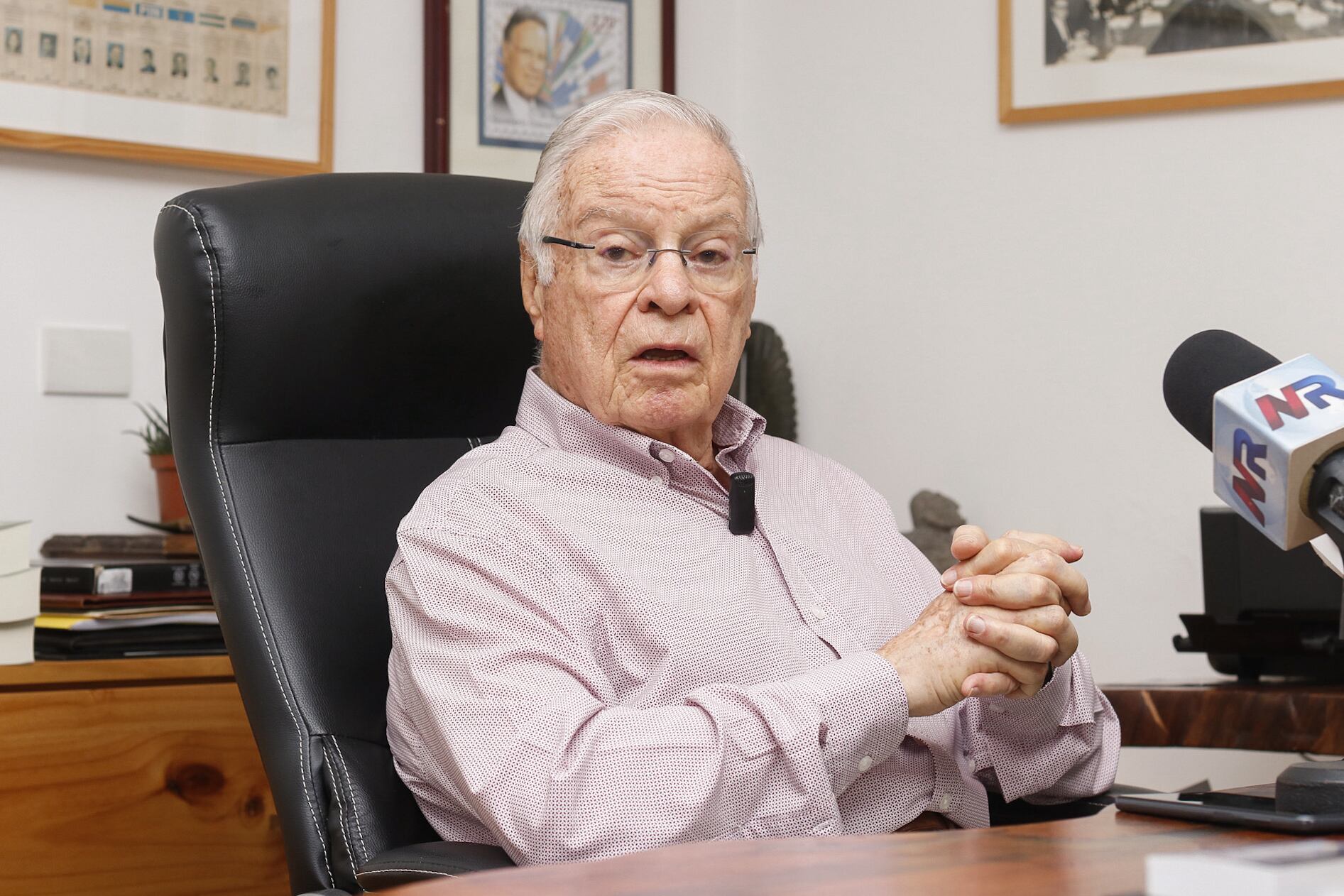 27/07/2024. Conferencia de prensa con el expresidente Miguel Ángel Rodríguez sobre el impedimento de entrar a Venezuela a observar elecciones. Calle Acanacua, San Rafael, Escazú. Fotografía: Lilly Arce.