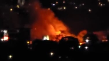 Gran incendio por fuga de gas en empresa de Santa Ana moviliza a bomberos y ambulancias