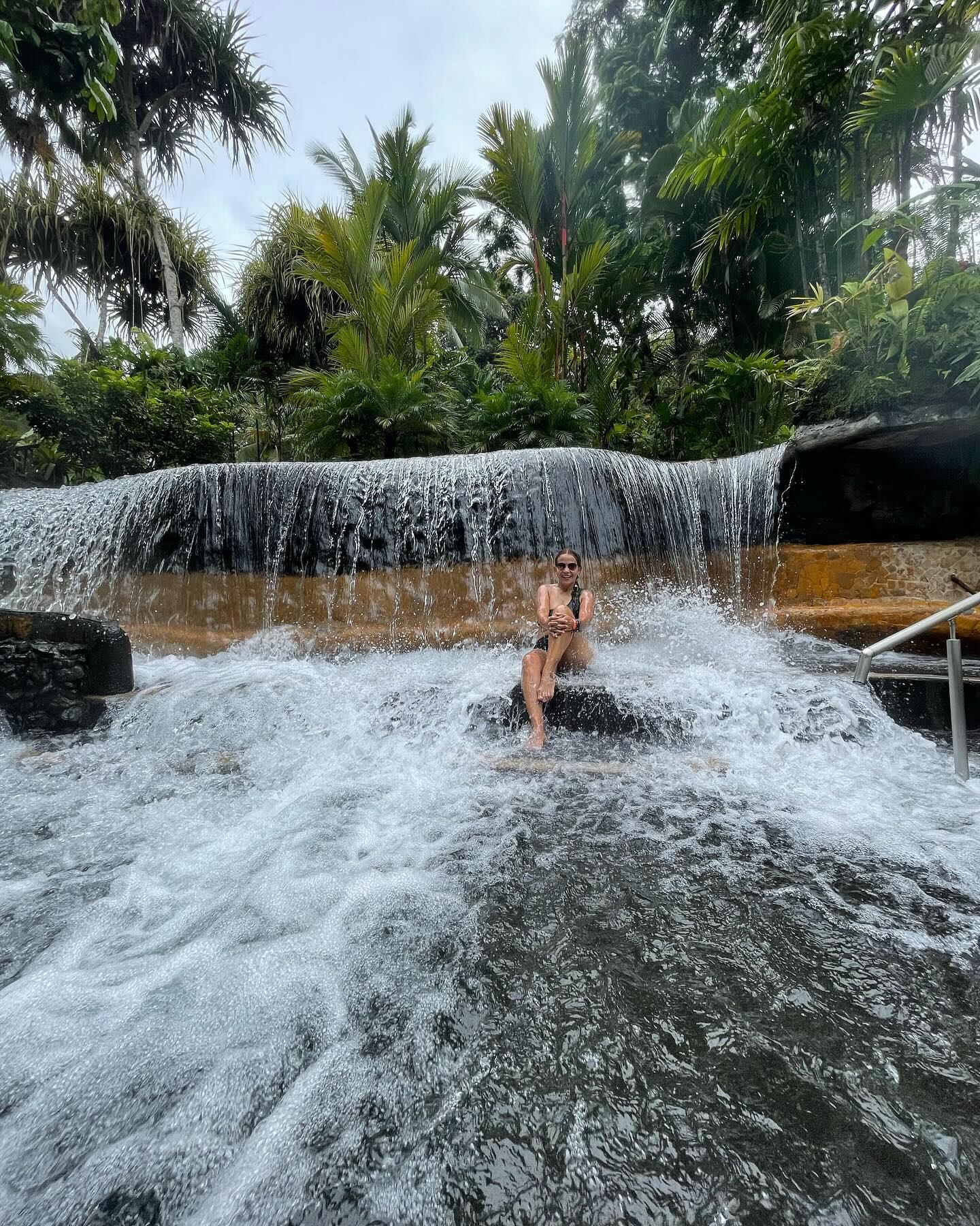 Mamá de Johanna Solano rajó con La Fortuna y mostró que no envidia lo de afuera.