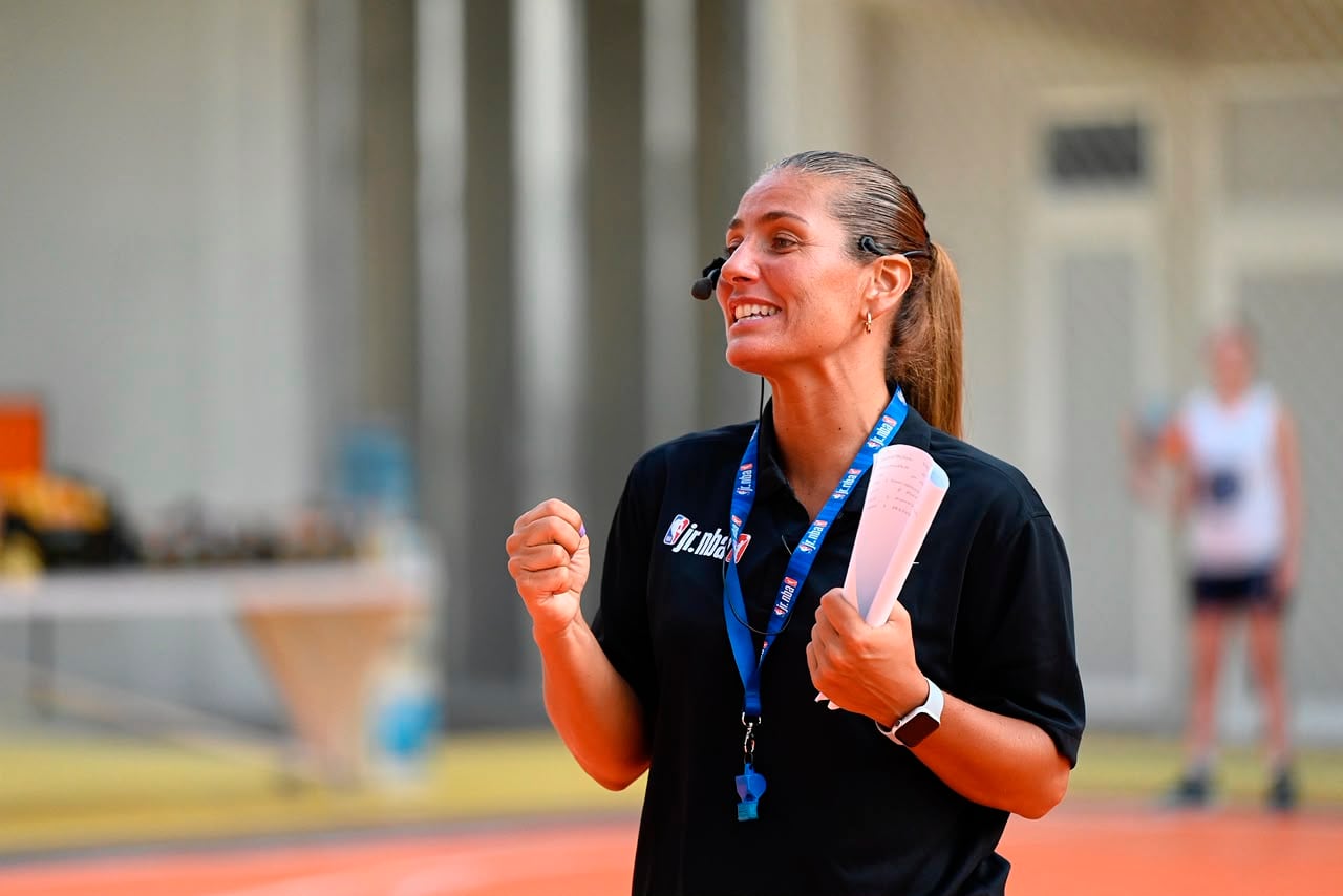 Lorena Infantes, directora de NBA Latinoamérica, estuvo viendo de cerca el talento costarricense.
