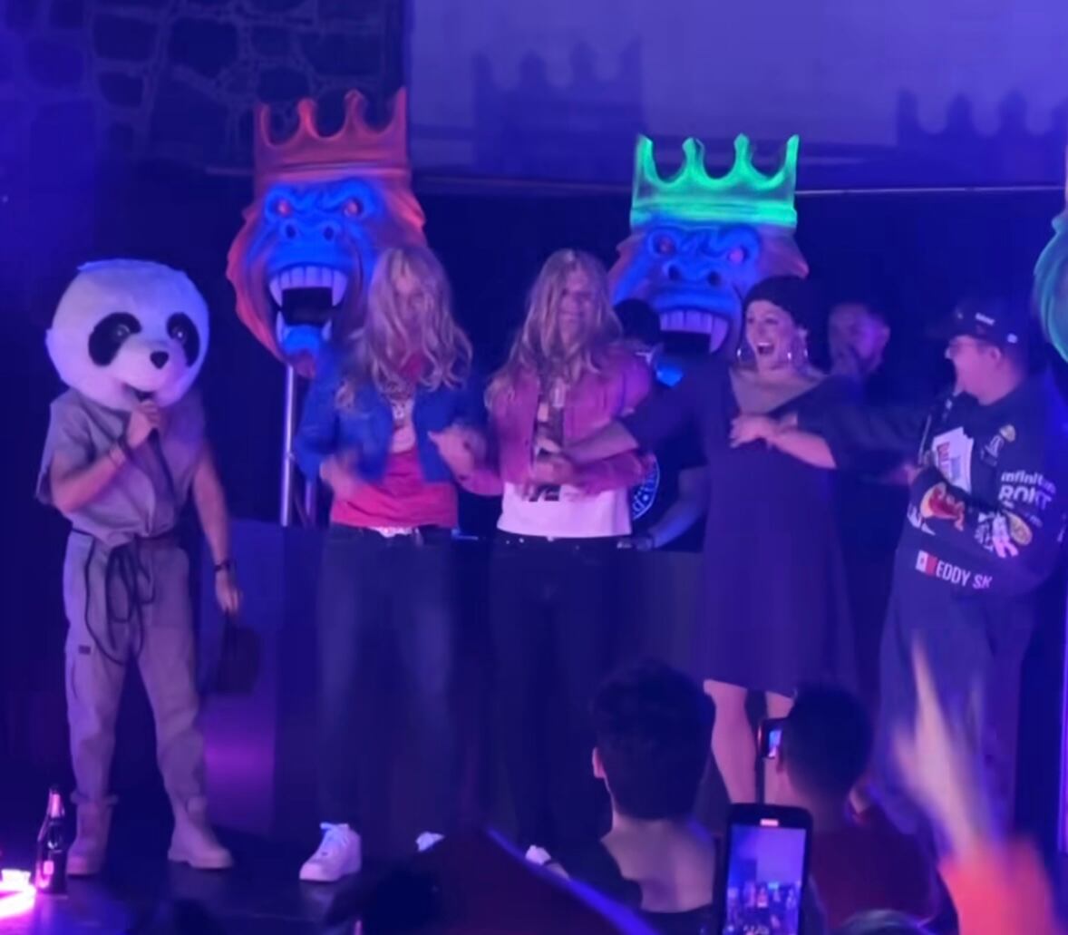 Los Gemelos Castillo