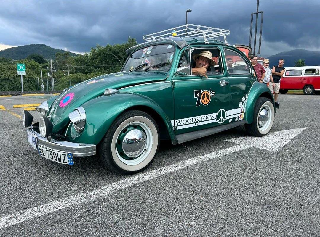 Un Volkswagen de 1970 es la adoración de Nelson Morales y de aquellas personas que lo ven transitar. Cortesía.