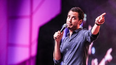 Hernán Jiménez llevará su exitoso show a la pantalla grande y hay risas garantizadas