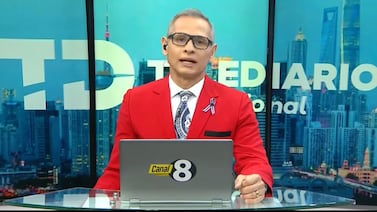 Periodista de Multimedios vivió un verdadero “trágame tierra” mientras presentaba noticias