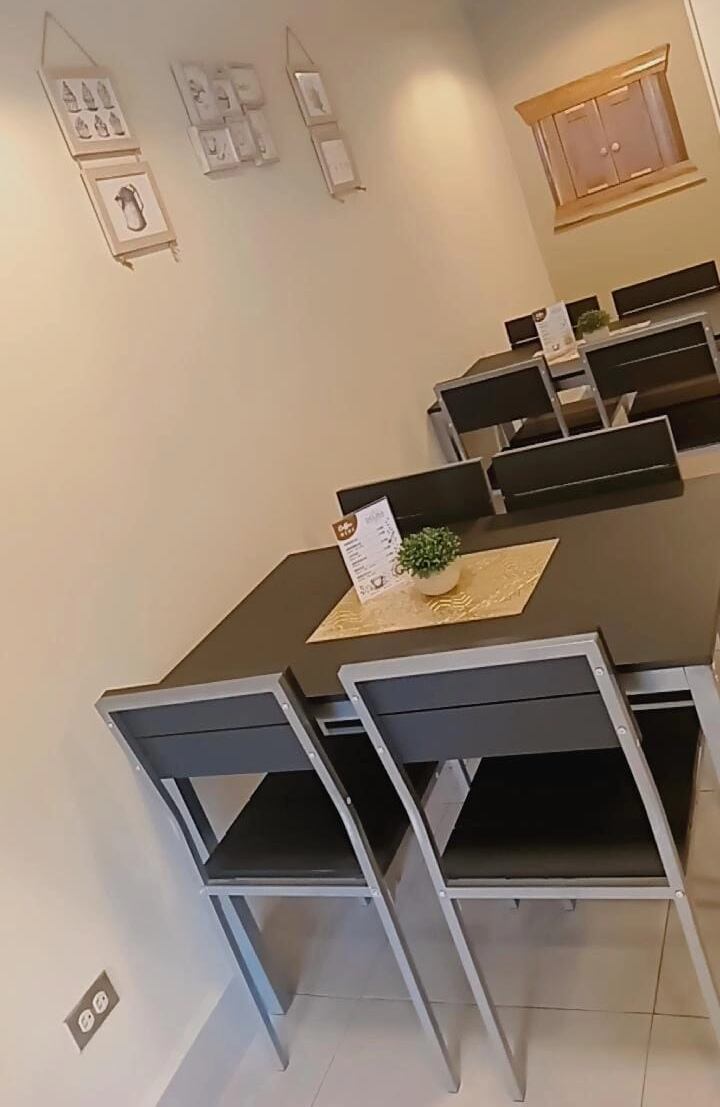 Venezolana llegó a Costa Rica con un bolso y ahora tiene un negocio