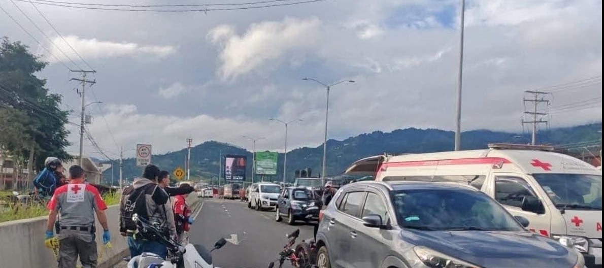 Elías López Ampié, de 38 años, falleció en un accidente de moto y carro en Circunvalación, cerca de Hatillo 5. Foto: Tomada de redes sociales