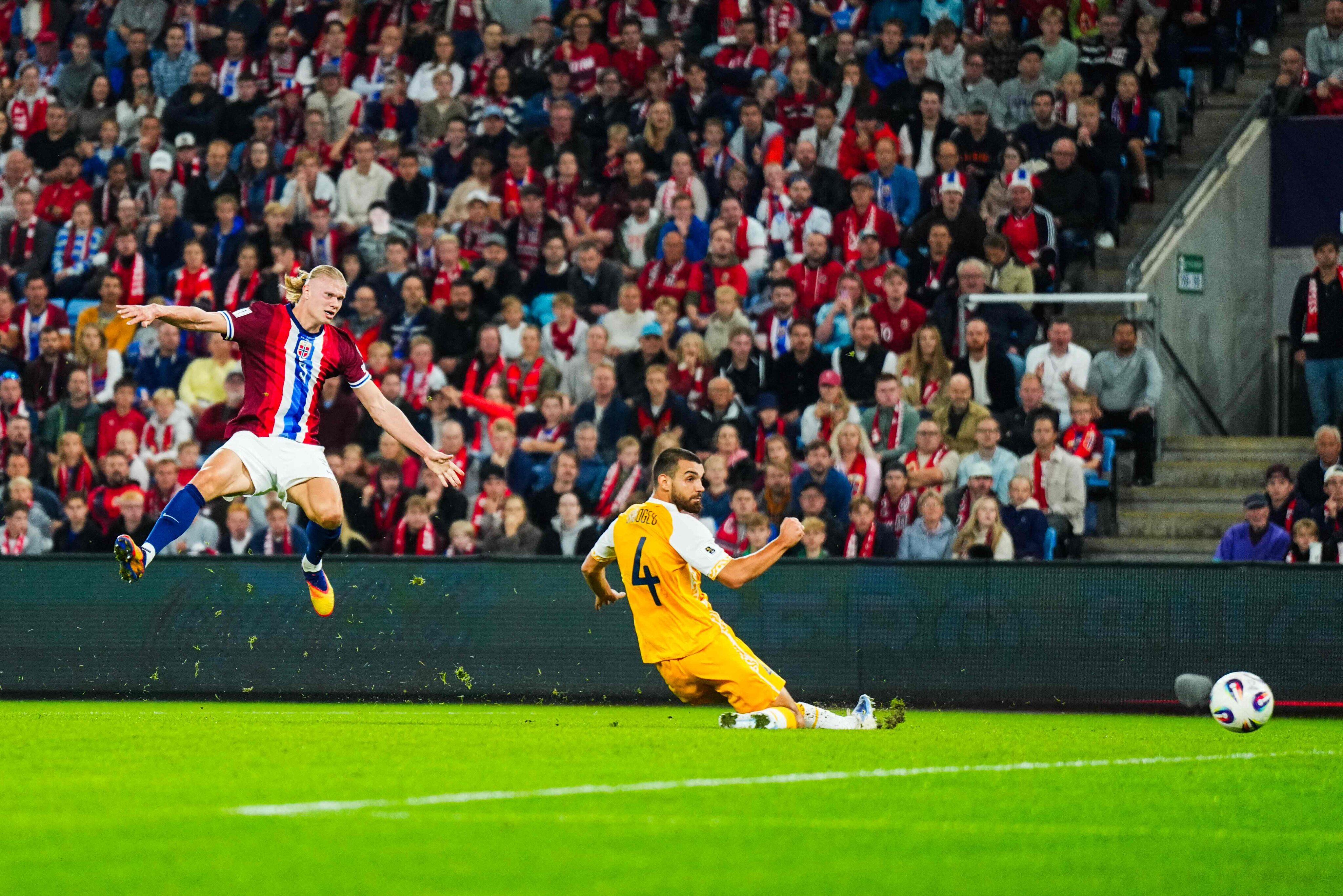 Noruega goleó sin piedad a Moldavia y Erling Haaland hizo cinco goles. Foto tomada de X Azteca Deportes.