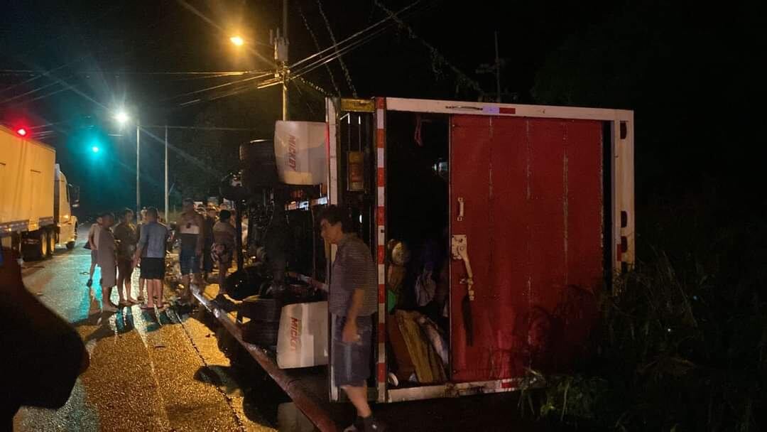 Choque múltiple en La Managua de Quepos cobró vida de Cheilyn Guiselle Calvo Vega, de 23 años y de Alejandro Mauricio Molina González, de 18 años. Foto: Noticias Parriteñas