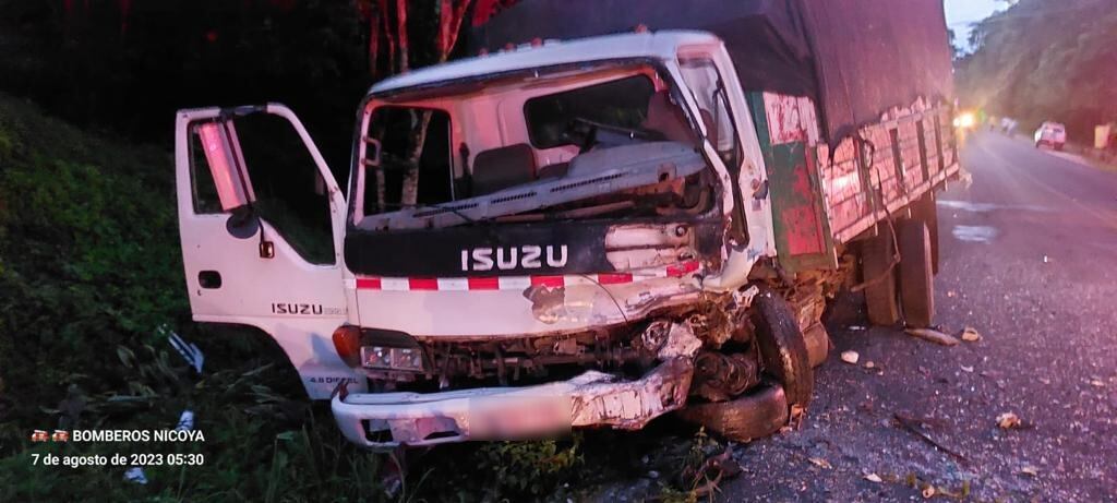 Choque con mujer fallecida en Nicoya. Foto cortesía.