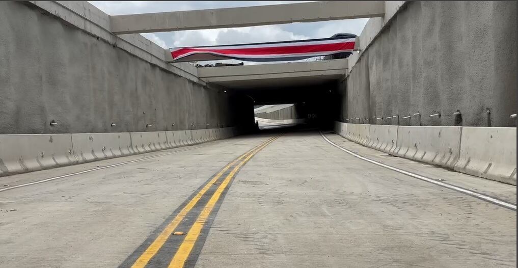 Este domingo 14 de setiembre se habilitó el paso inferior (túnel) del intercambio de La Lima de 435 metros de longitud, a dos carriles (uno por sentido de circulación), que permitirá a las personas usuarias trasladarse de manera directa y expedita