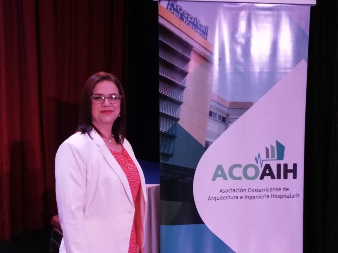 Vania Ureña presidenta de ACOAIH