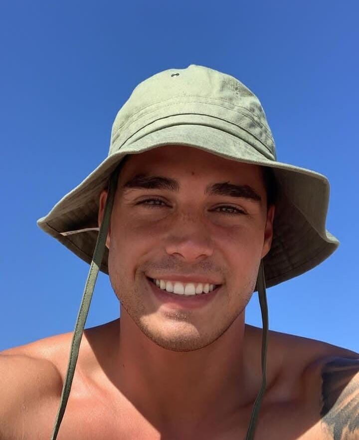 Actor español Mariá Casals tuvo que venir hasta Costa Rica para cumplir uno de sus sueños