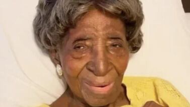 Mujer de 114 años revela cuál es su secreto (y no es la alimentación)