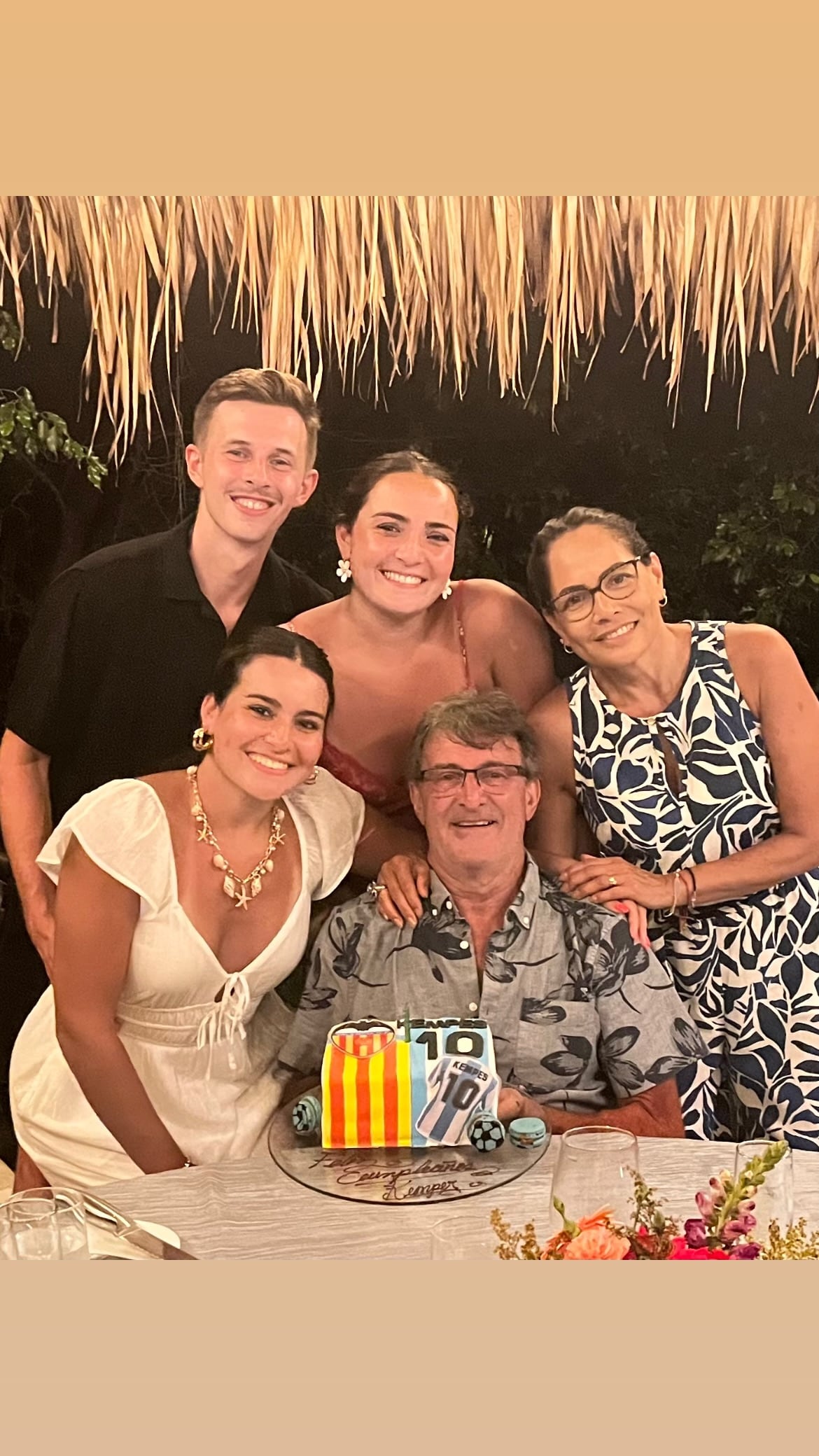 Mario Kempes celebró sus 71 años en Costa Rica