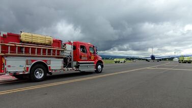 Alerta en el aeropuerto Juan Santamaría por problemas con avión que transporta 127 pasajeros