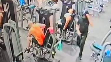 Video muestra cómo ocurrió asesinato de hombre mientras que entrenaba en gimnasio