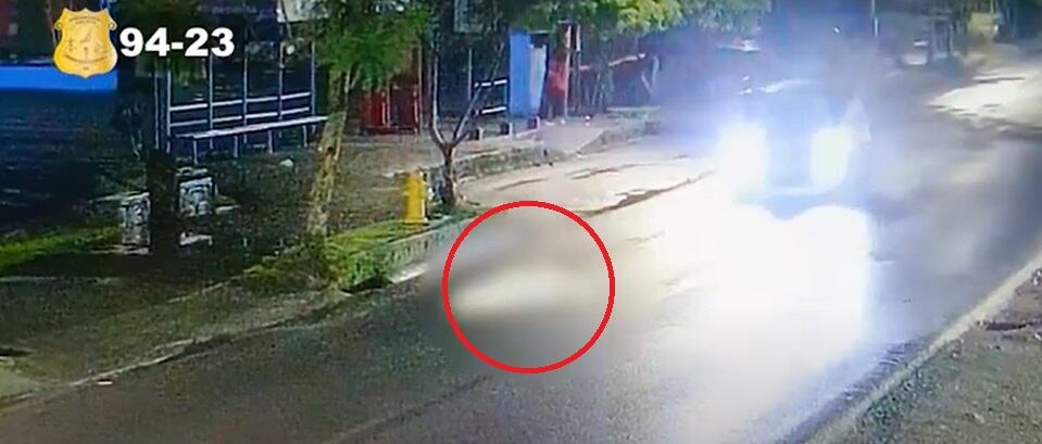 El conductor continúo su camino como si nada hubiese pasado. Foto OIJ.