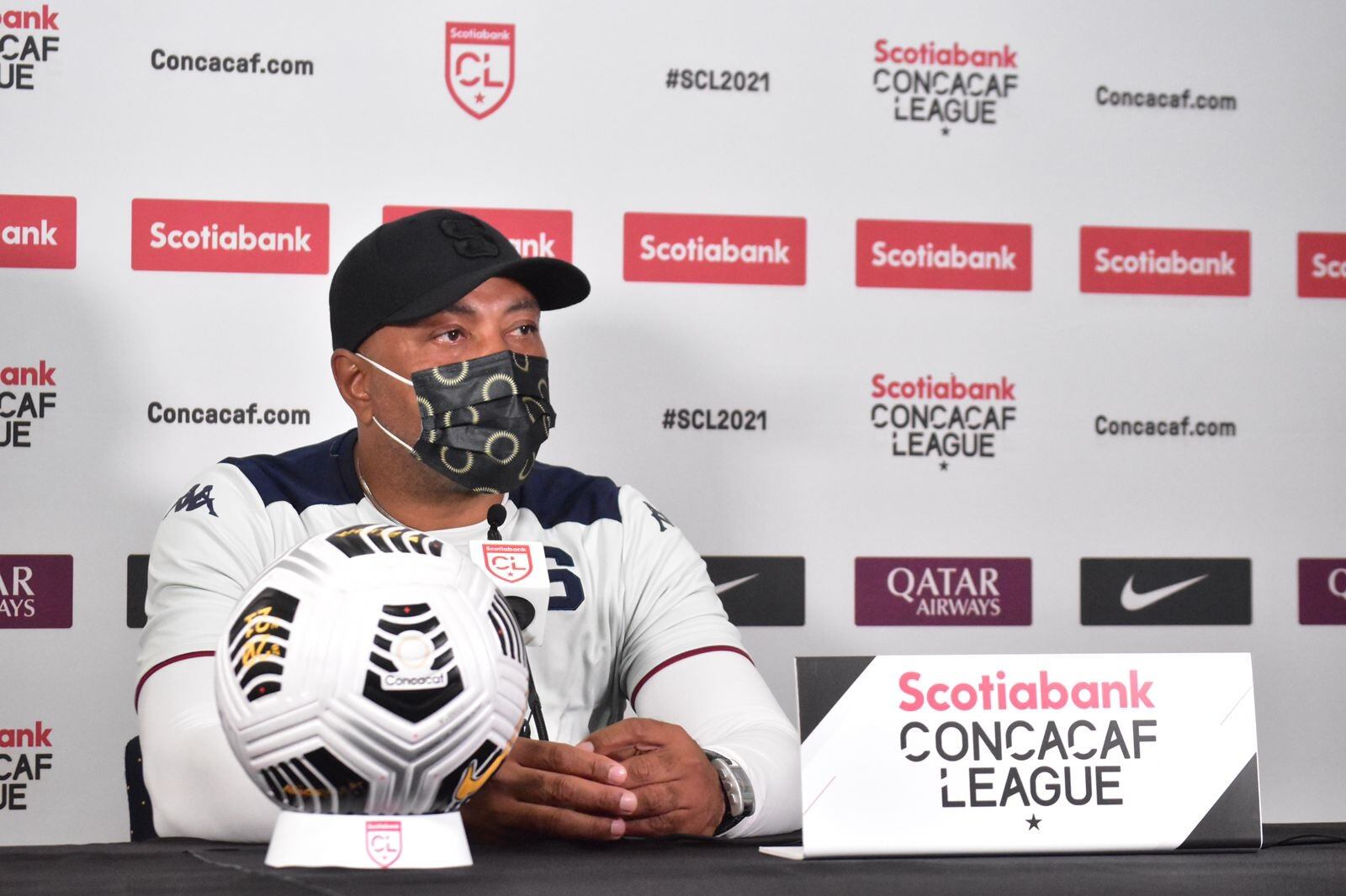 Conferencia de prensa Saprissa. Mauricio Wright. Prensa Saprissa.