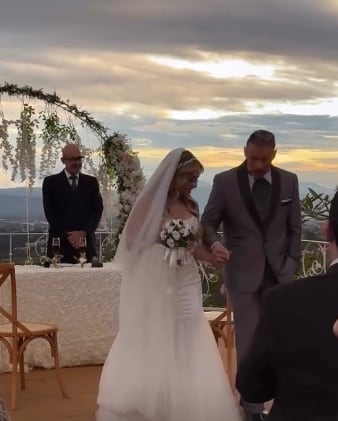 Jéssica López lució un espectacular vestido.