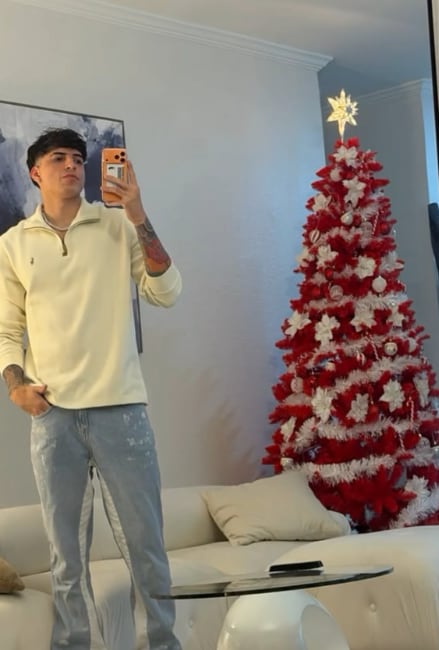 Julián Valverde, creador de contenido conocido como Julián Valjota.