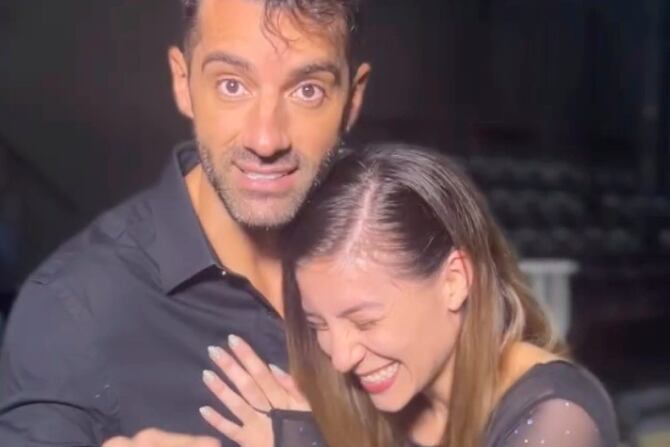 Toni Costa y Mimi Ortiz en People en Español