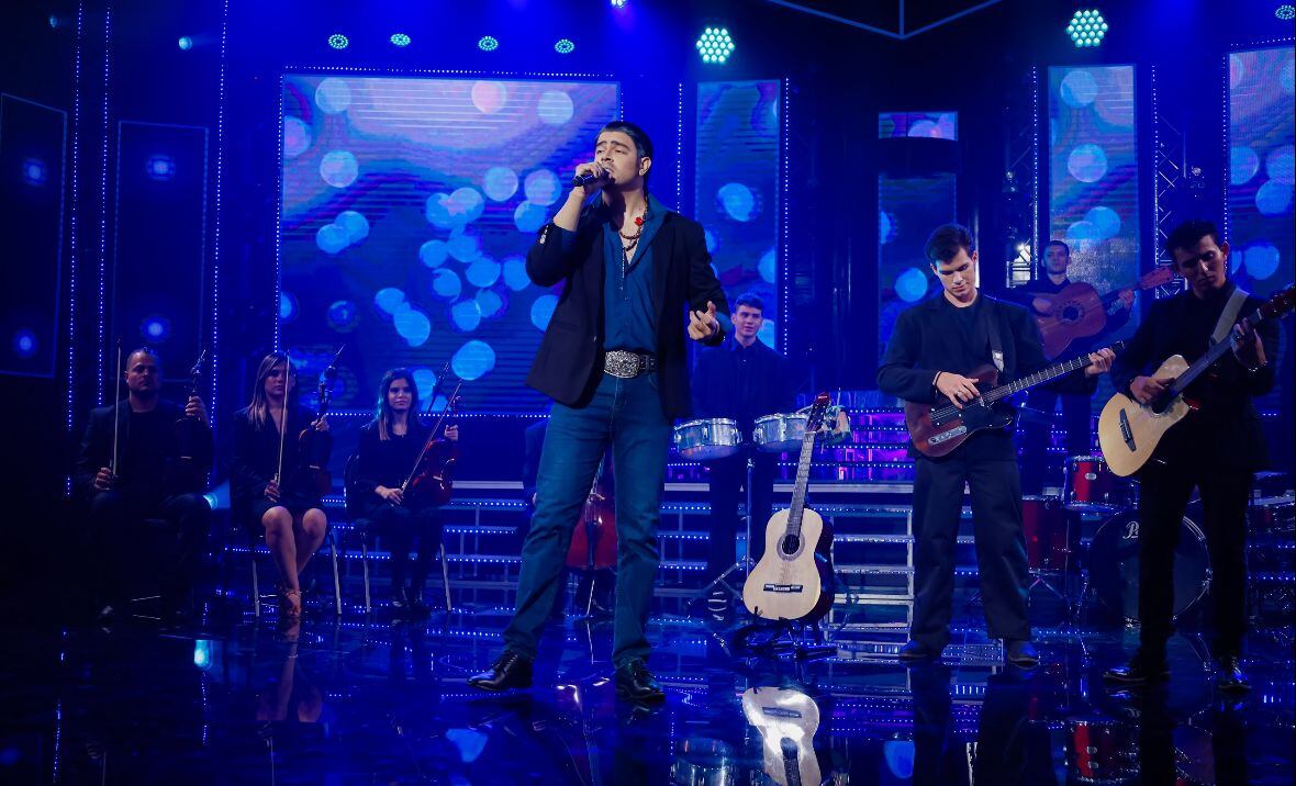 Bryan Calar material para La Teja. no se puede hacer uso del material después del domingo 19 de mayo a las 9:40 pm