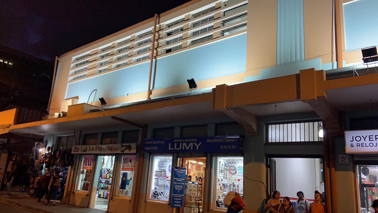 Tanques de gas le dicen adiós al Mercado Central de San José