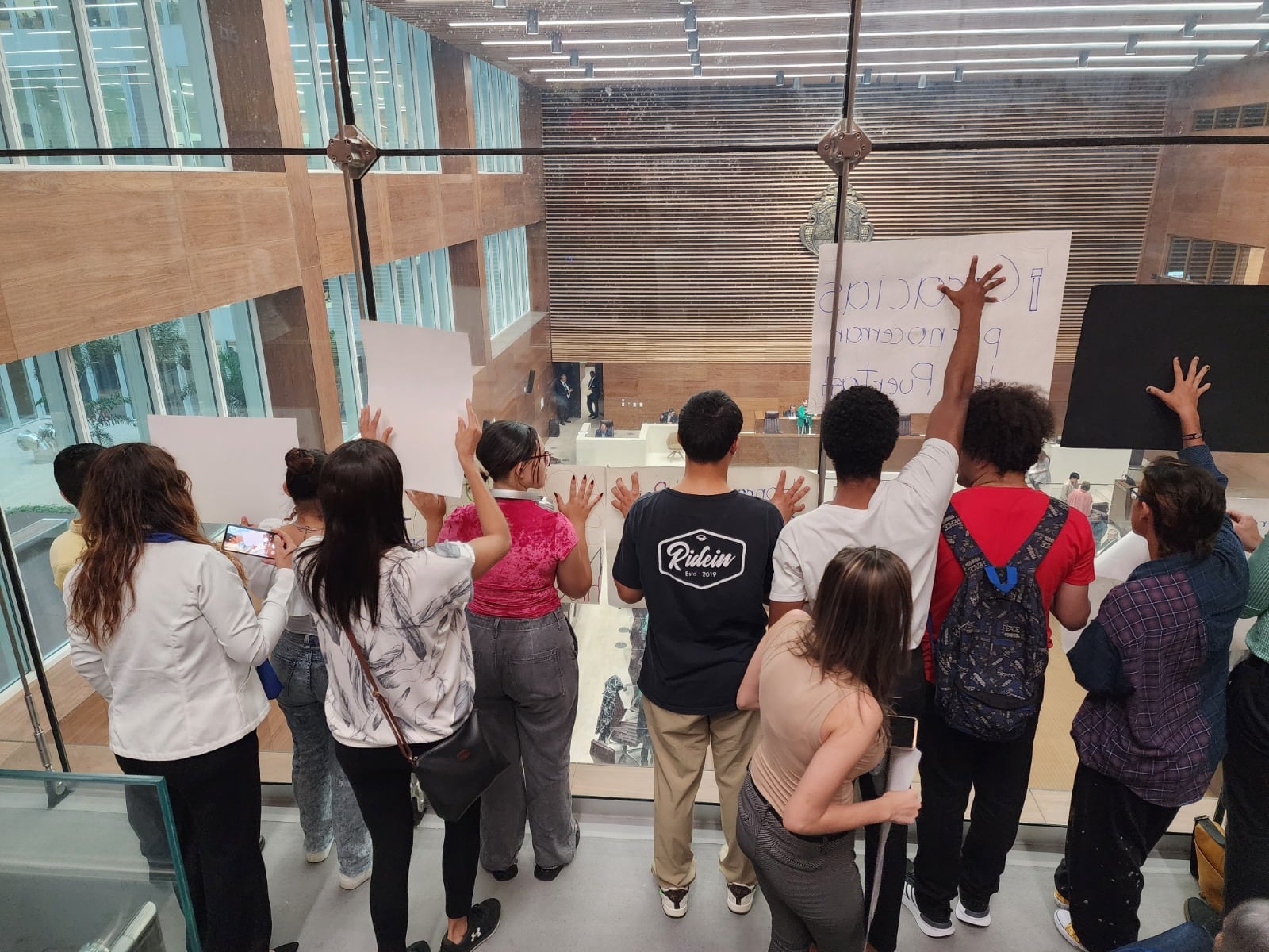 Proyecto de Ley Hijos e Hijas de la Patria ayudarán a los muchachos que están en albergues del PANI luego de que cumplan los 18 años