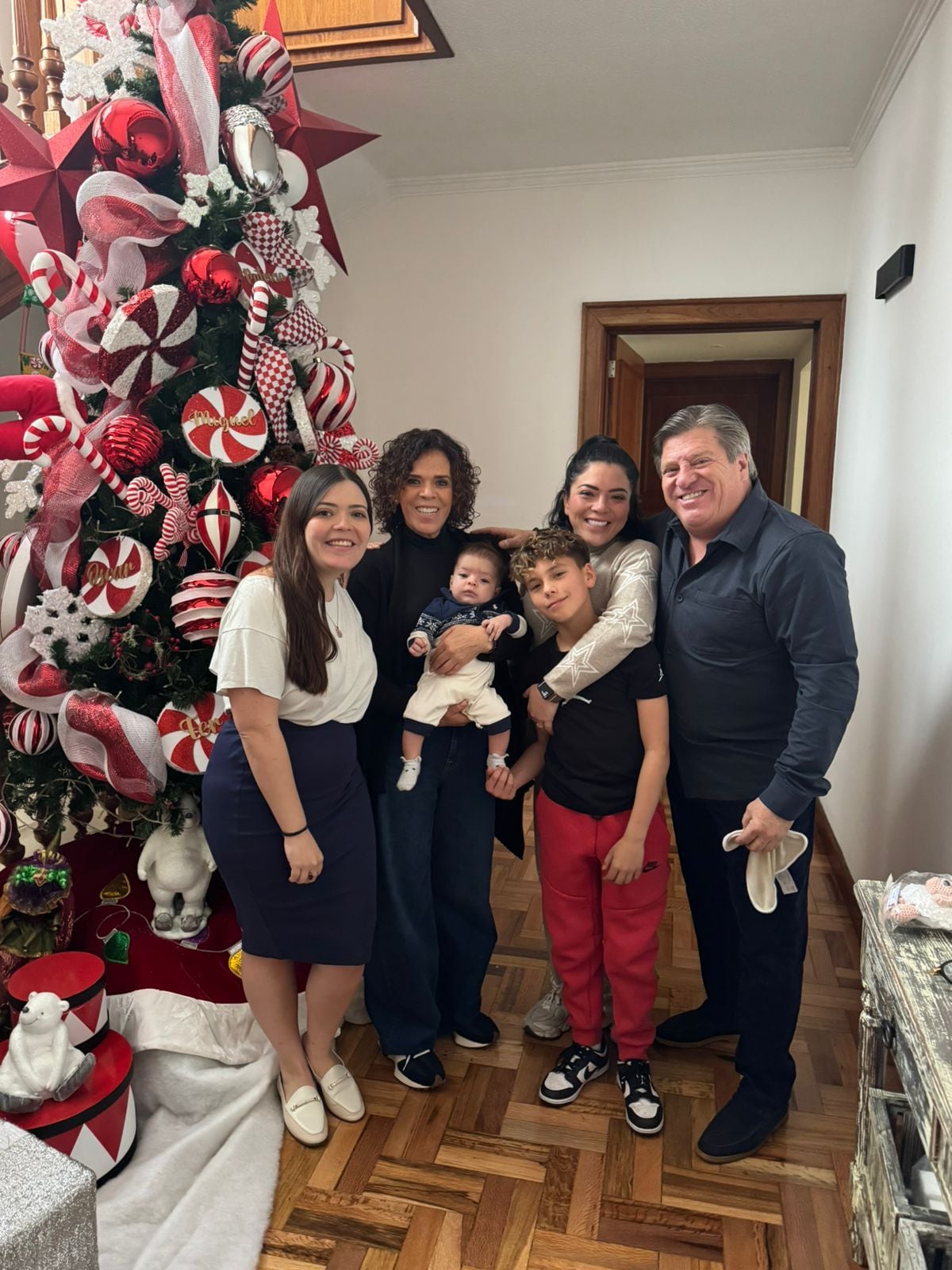 Mishelle Herrera, hija del técnico de la Selección Miguel Herrera conversó con La Teja y reveló cómo es su papá afuera de la cancha. Cortesía.