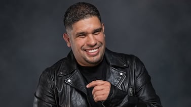 Rigoberto Alfaro, Gallina, llega a los 43 años y así lo sorprendió su novia