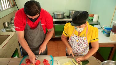 Comedores escolares no se fueron de vacaciones en zonas vulnerables