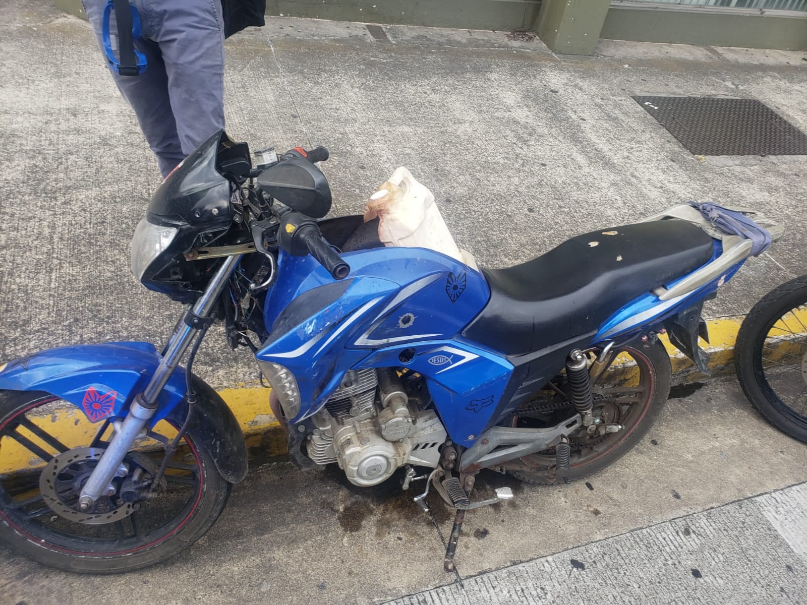 Policía Municipal de San José detuvo una verdadera motobomba el 30 de marzo del 2022