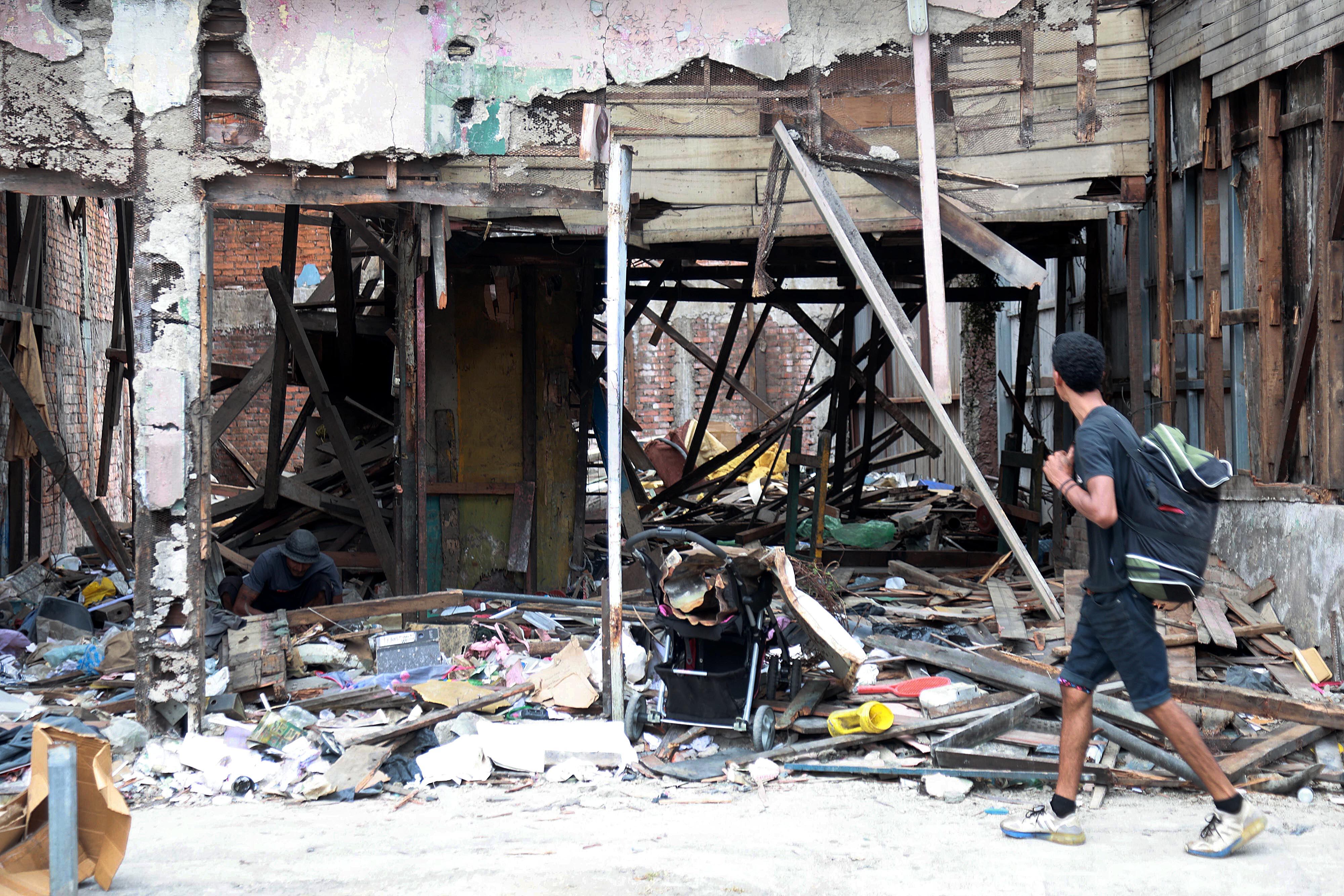 24/04/2024 Barrio Los Angeles, San José. En este local que ahora luce completamente desmantelado donde últimamente funcionó la Zapatería Leiva, ubicado en avenida 12 entre calles 6 y 8, fue donde se dieron las reunones de don Ricardo Saprissa Aymá con algunos vecinos para formalizar el nacimiento del Deportivo Saprissa hace casi 89 años. Foto: Rafael Pacheco Granados