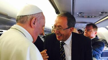 Periodista de CNN, José Levy, se quebró una vez más en tele en último adiós al papa Francisco: vea el video