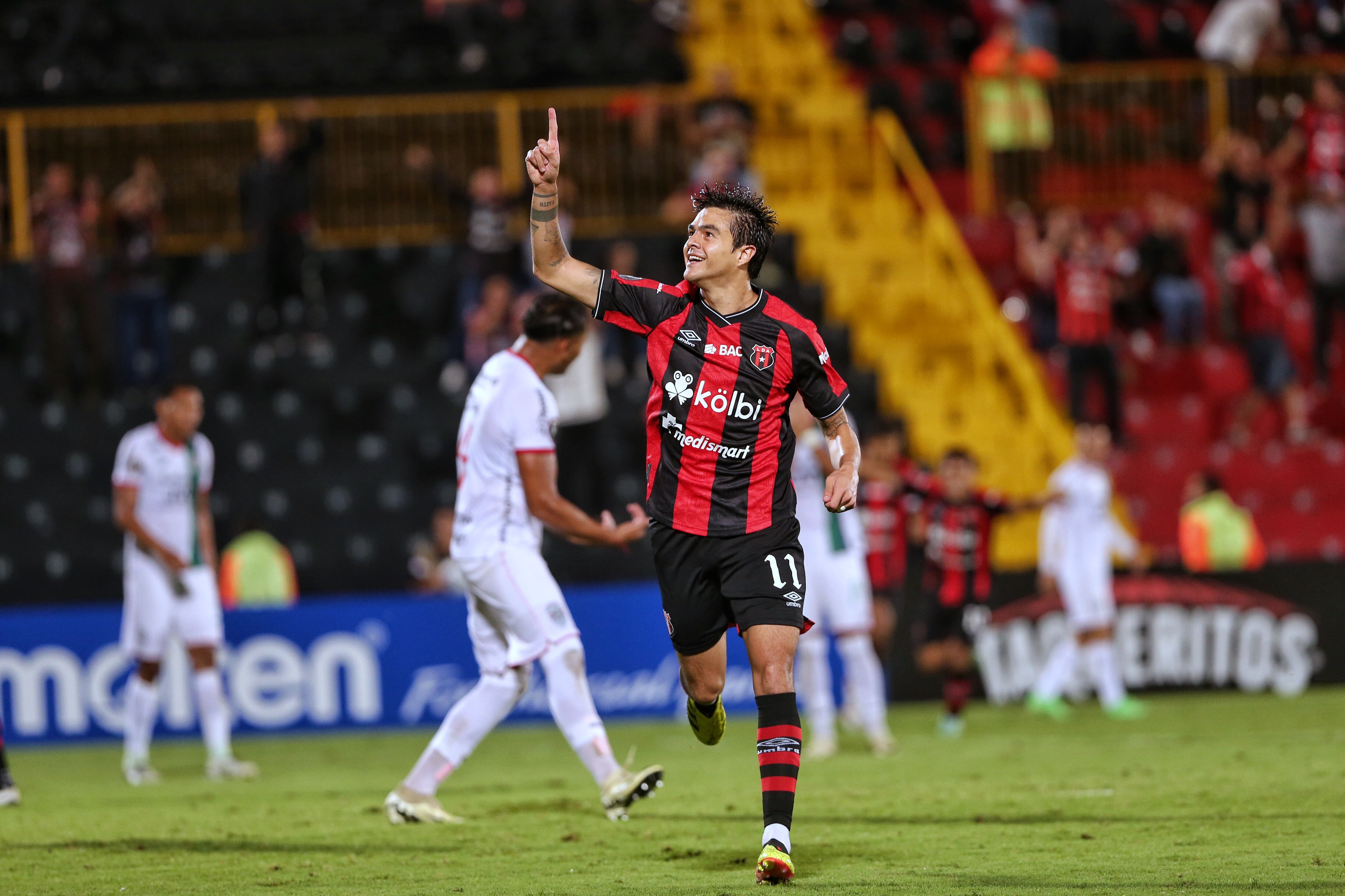 23/07/2024/ Juego entre Liga Deportiva Alajuelense vs CD Marathón por la CONCACAF Center American Club 2024 en el estadio Alejandro Morera Soto / Foto John Durán