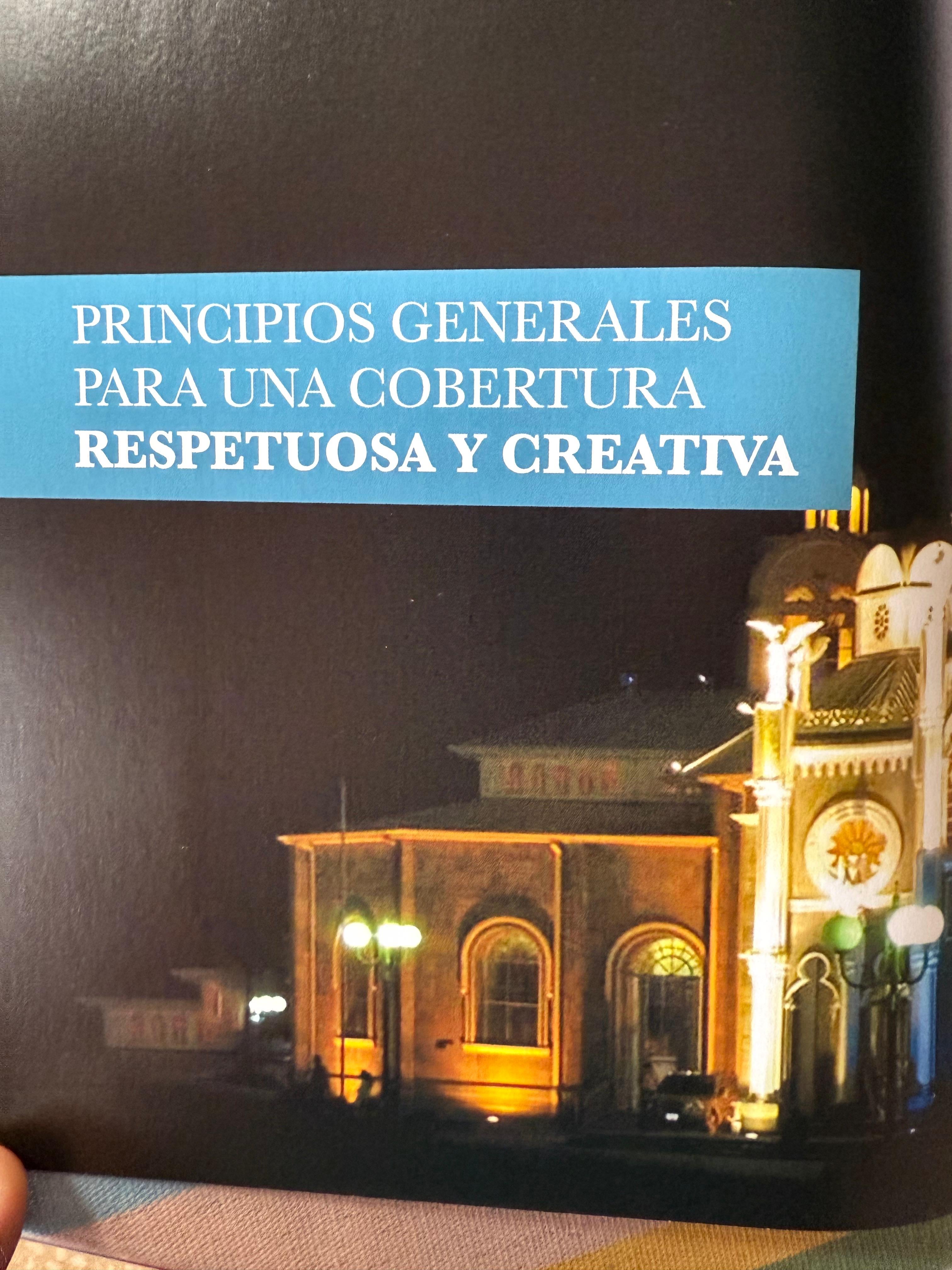 de Gerardo Mora Pana, periodista con 26 años de experiencia en medios de comunicación y los últimos 12 trabajando como comunicador en la Iglesia Católica, quien recientemente concluyó sus estudios para alcanzar la Licenciatura en Periodismo Social en la Universidad Internacional de las Américas (UIA).