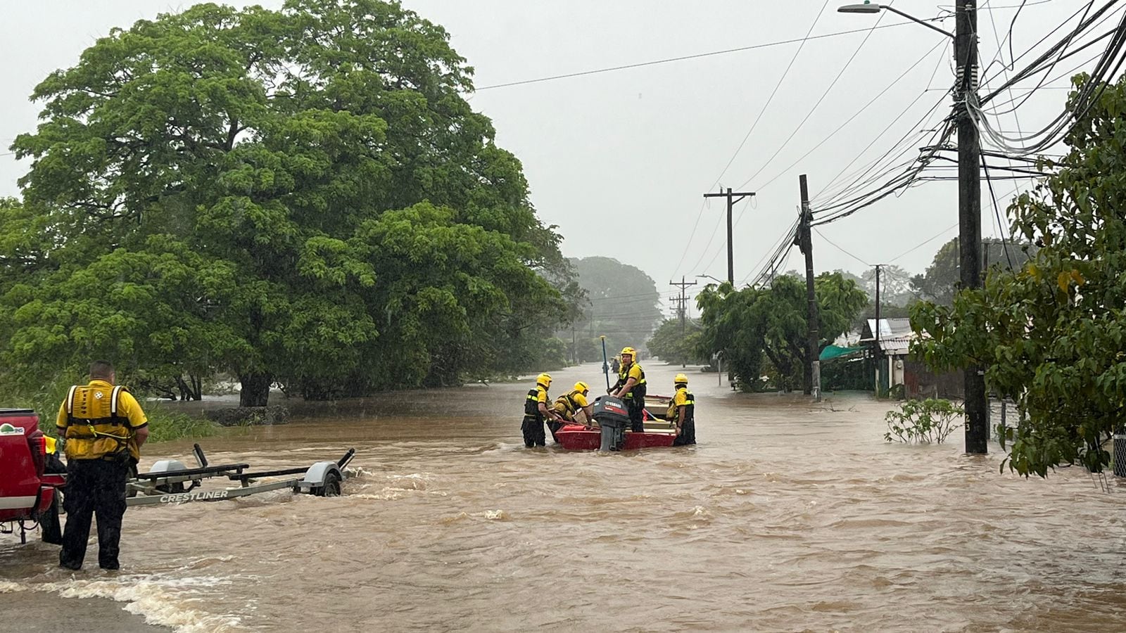 Filadelfia de Guanacaste amaneció inundado por el temporal este viernes 15 de noviembre del 2024. Foto: La Teja