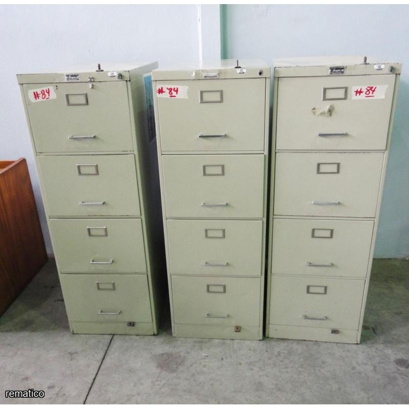 Artículos en subasta de la Embajada de Estados Unidos