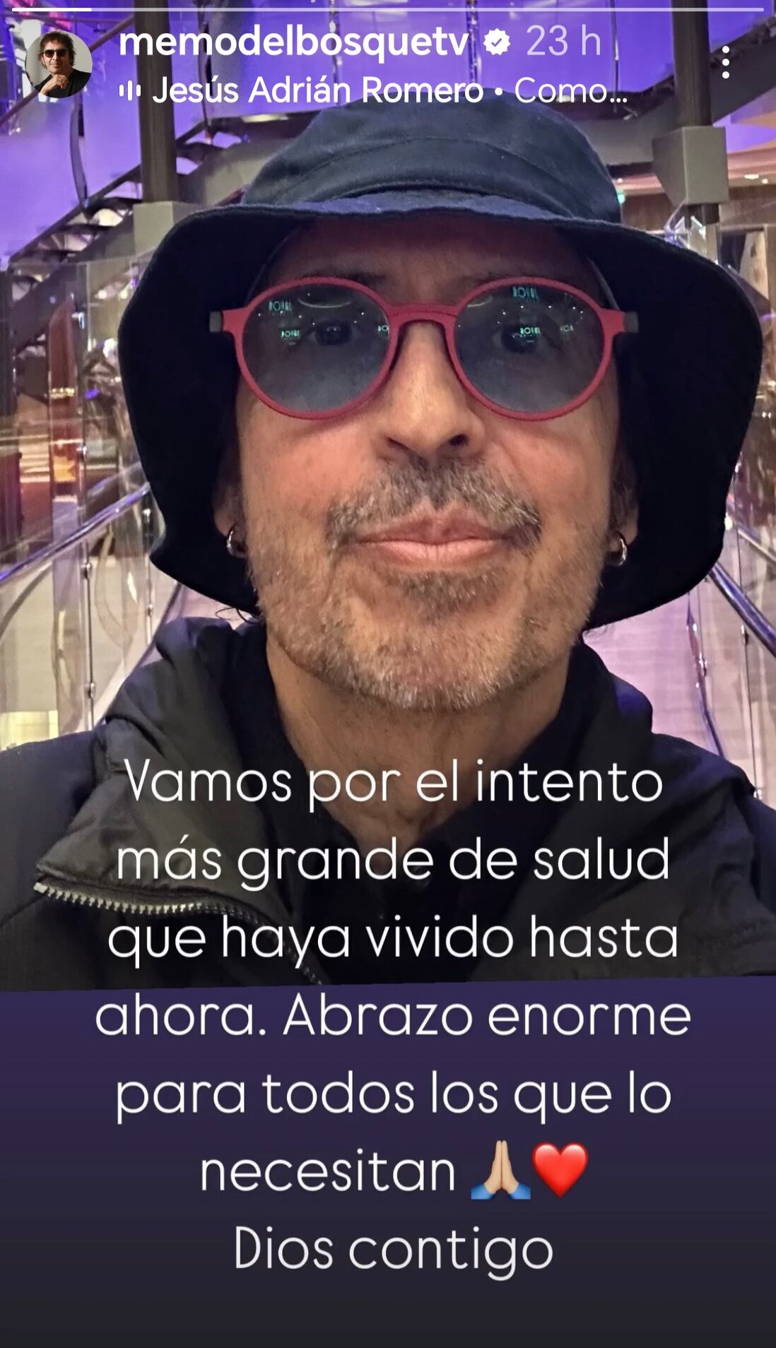 Vica Andrade y Memo del Bosque